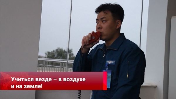 Водопад Хукоу привлек множество туристов